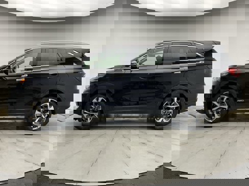 Used 2019 Kia Sorento EX image 2