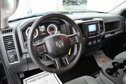 Used 2017 RAM 1500 Express image 12