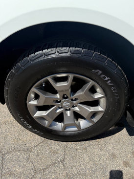 Used 2014 Nissan Frontier SL image 5