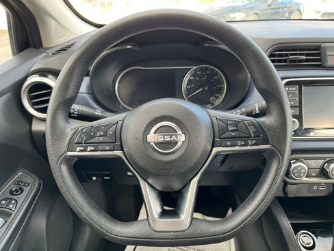 Used 2023 Nissan Versa SV image 25