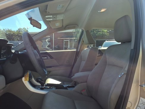 Used 2014 Honda Accord LX image 10