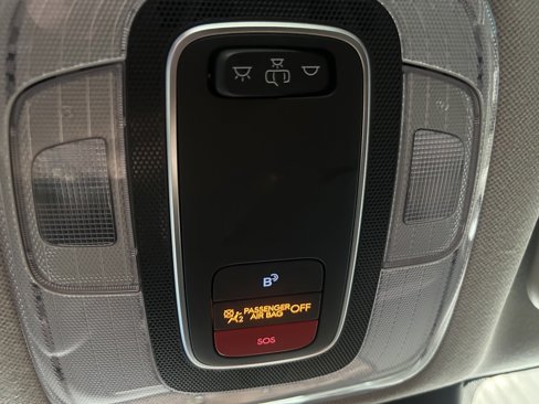 Used 2024 Hyundai Elantra SEL image 24