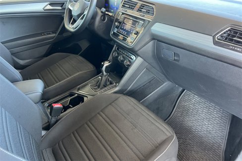 Used 2022 Volkswagen Tiguan S image 23
