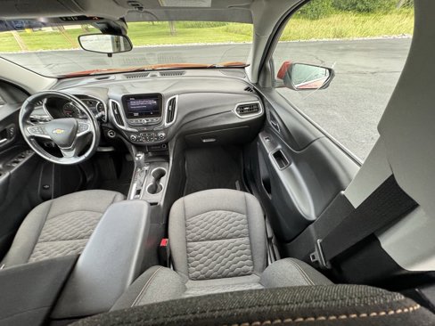 Used 2020 Chevrolet Equinox LT image 44