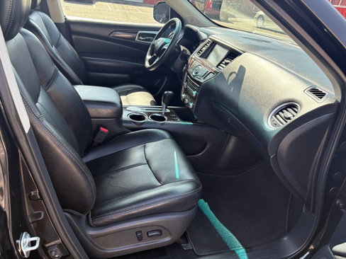 Used 2015 Nissan Pathfinder SL w/ SL Premium Package image 9