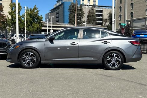 Used 2023 Nissan Sentra SV image 7