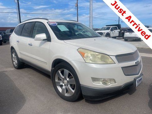 Used 2011 Chevrolet Traverse LTZ image 3