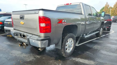 Used 2013 Chevrolet Silverado 2500 LT w/ Z71 Appearance Package image 5