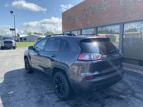 Used 2023 Jeep Cherokee Altitude Lux image 7