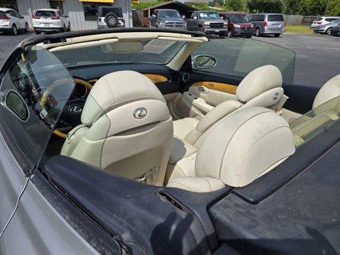 Used 2005 Lexus SC 430 Convertible image 19