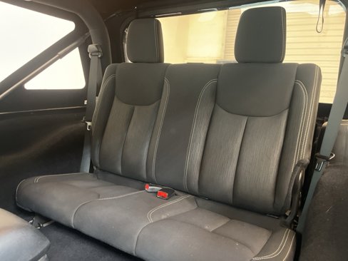 Used 2015 Jeep Wrangler Sahara w/ Connectivity Group image 13
