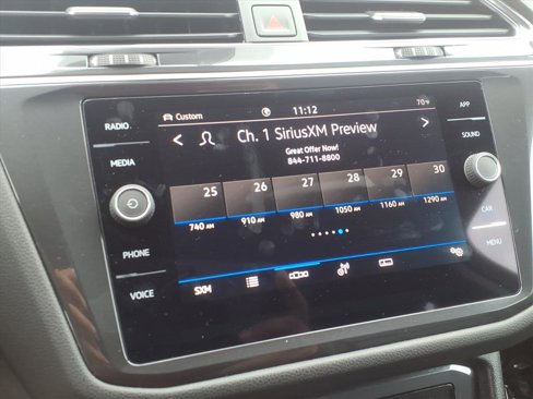Certified 2022 Volkswagen Tiguan SE image 17
