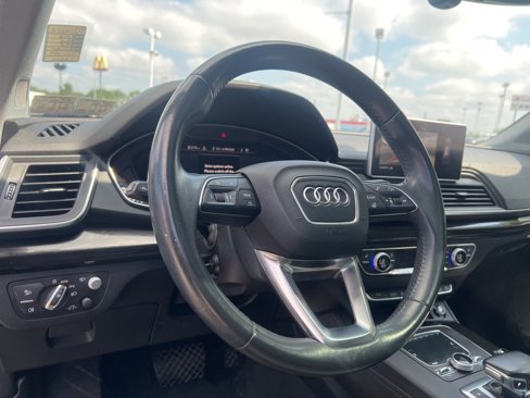 Used 2018 Audi Q5 Prestige w/ Prestige Package image 14
