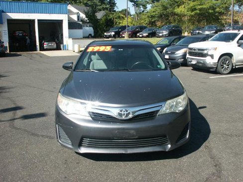Used 2013 Toyota Camry LE image 5