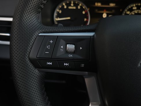 New 2025 Mitsubishi Outlander SE image 12