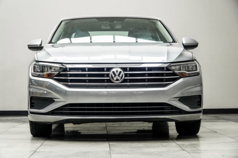 Used 2020 Volkswagen Jetta SE w/ SE Cold Weather Package image 6
