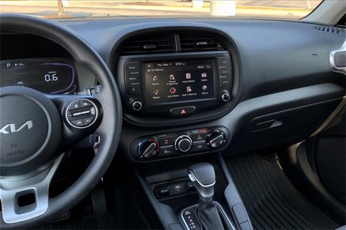 Used 2023 Kia Soul LX w/ Option Group 015 image 6