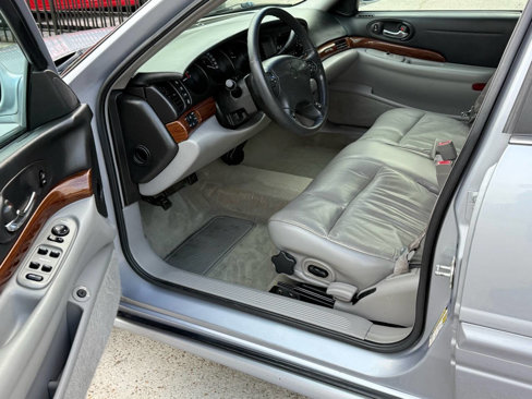 Used 2004 Buick Le Sabre Custom image 15
