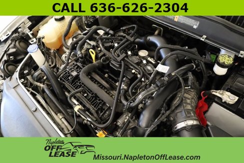 Used 2020 Ford Fusion SE image 8