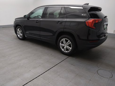 Used 2018 GMC Terrain SLE image 3