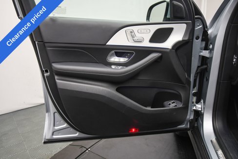 Used 2024 Mercedes-Benz GLE 450e 4MATIC image 45