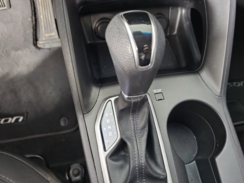 Used 2015 Hyundai Tucson GLS image 16