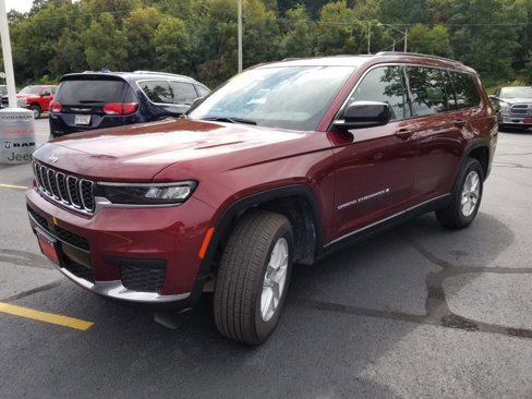 Certified 2024 Jeep Grand Cherokee L Laredo w/ Trailer Tow Package image 3
