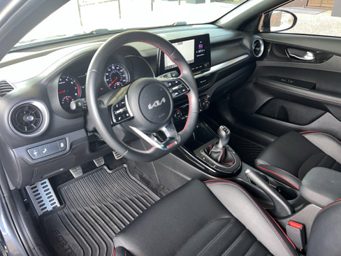 Used 2023 Kia Forte GT image 13