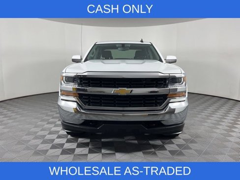 Used 2018 Chevrolet Silverado 1500 LT image 3