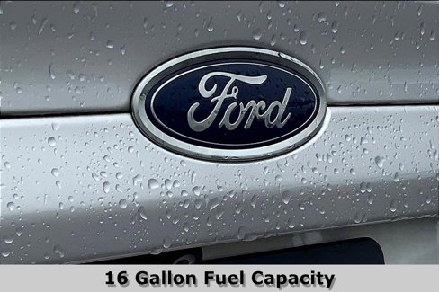 Used 2016 Ford Fusion SE image 32