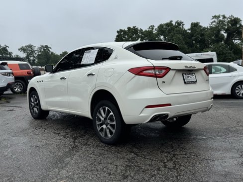 Used 2019 Maserati Levante image 21
