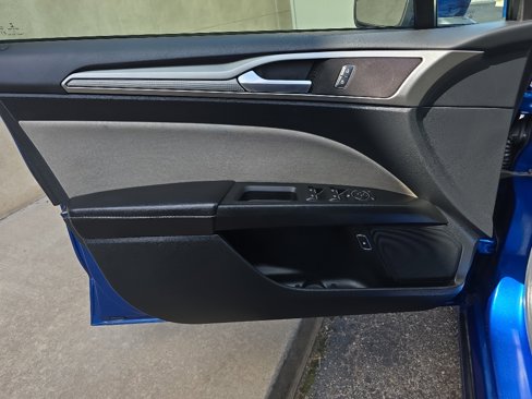 Used 2018 Ford Fusion S image 15