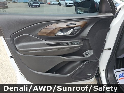 Used 2019 GMC Terrain Denali image 13