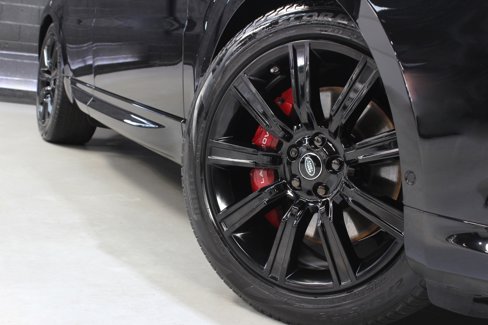 Used 2020 Land Rover Range Rover Sport HST image 11