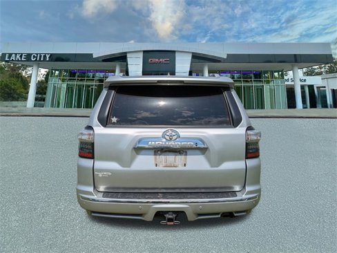 Used 2015 Toyota 4Runner Limited image 4
