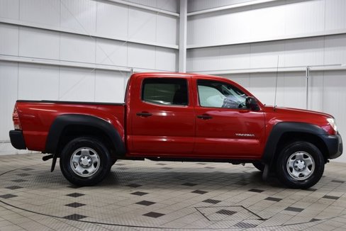 Used 2013 Toyota Tacoma PreRunner image 9