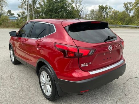 Used 2017 Nissan Rogue Sport S w/ S Appearance Package image 8