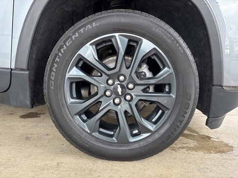 Used 2021 Chevrolet Traverse RS image 45