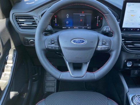 Used 2025 Ford Escape ST-Line w/ Tech Pack #1 image 6