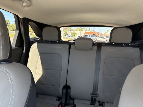 Used 2022 Ford Escape SE image 15