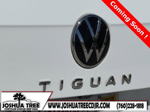 Used 2022 Volkswagen Tiguan SE image 16