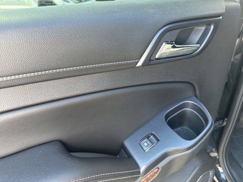 Used 2016 Chevrolet Tahoe LTZ image 29