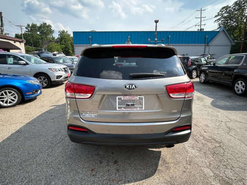 Used 2016 Kia Sorento LX w/ LX Convenience Package image 10