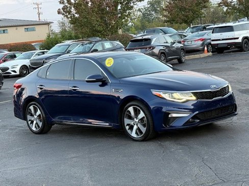 Used 2019 Kia Optima S w/ S Panoramic Sunroof Package image 2