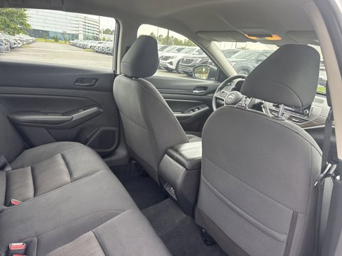 Used 2024 Nissan Altima 2.5 SV image 22