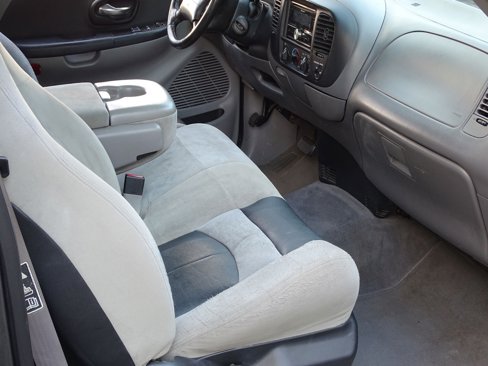Used 2003 Ford F150 Lightning image 26