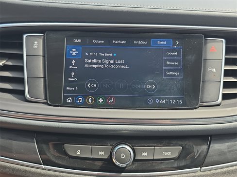 Used 2020 Buick Enclave Essence image 13