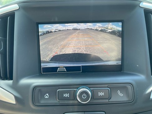Used 2024 GMC Terrain SLE image 21