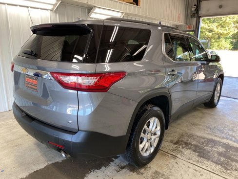 Used 2021 Chevrolet Traverse LT image 10