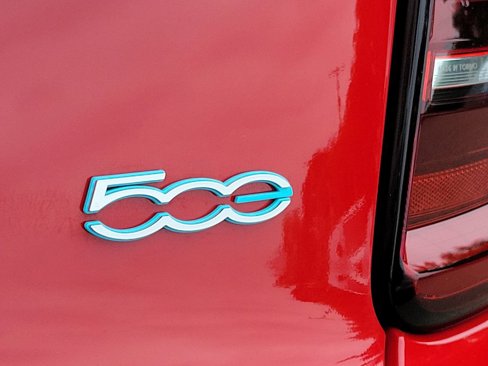 New 2024 FIAT 500 e (RED) image 14